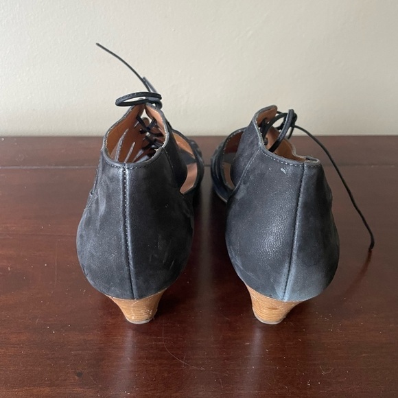 PAUL Green Prague Lace Up Cut Out Peep Toe Block Heel Ankle Bootie Black 7.5 - Picture 5 of 6